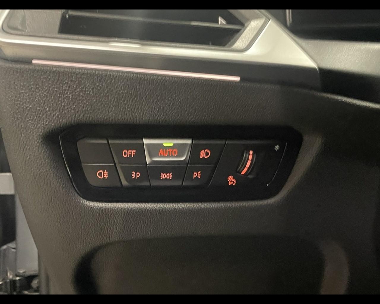 BMW Serie 3(G20/1-80/1) - 320d 48V xDrive Touring Msport