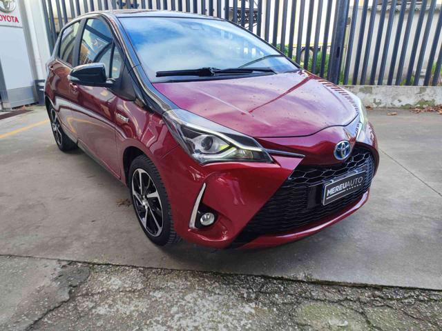 TOYOTA Yaris 1.5 Hybrid 5 porte Trend "Red Edition"