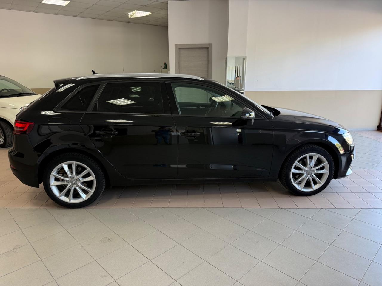 Audi A3 SPB 1.6 TDI S tronic Business