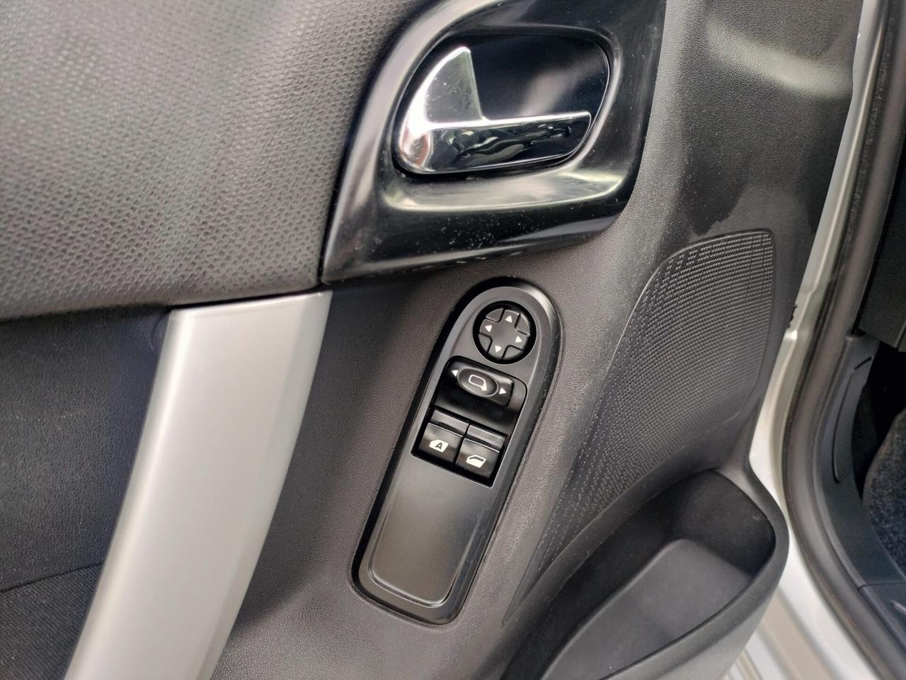 Citroen C3 1.1 Exclusive 128.000km tetto panoramico