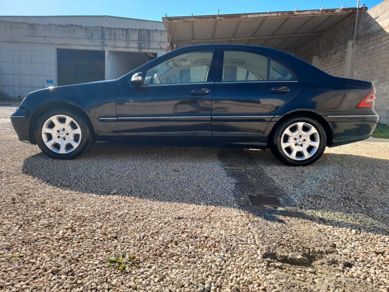 Mercedes-benz C 220 200 CDI cat Elegance
