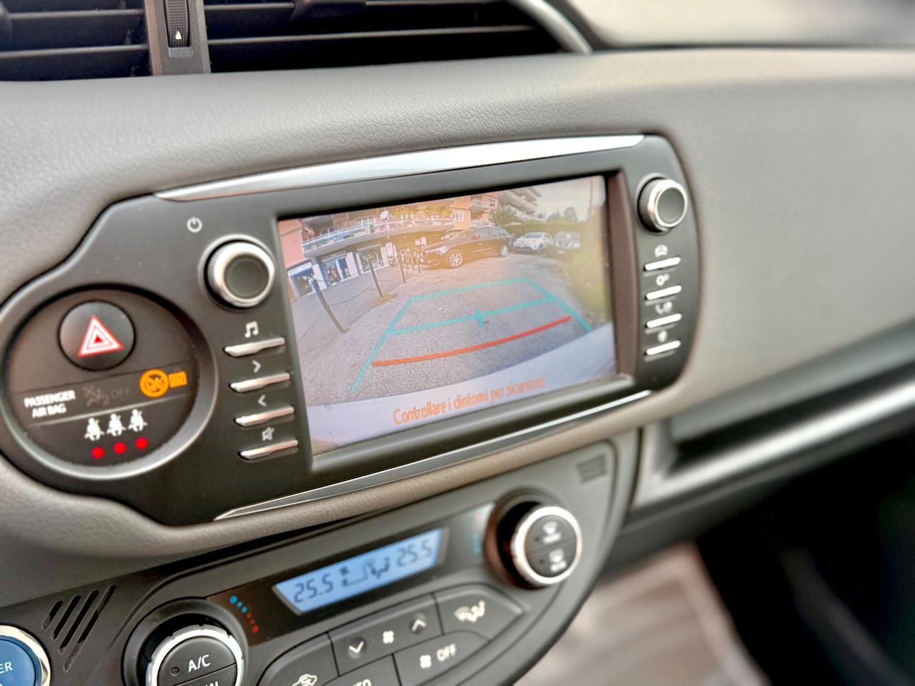 Toyota Yaris 1.5 Hybrid 5 porte Active PREZZOREALE\UNIPRO\KMCERTIFICATI