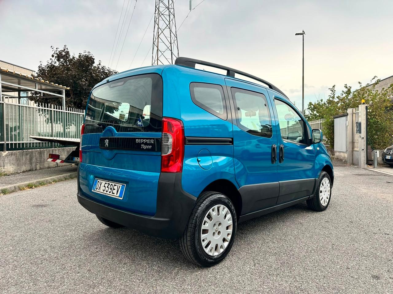 Peugeot Bipper Tepee 1.4 75CV Outdoor