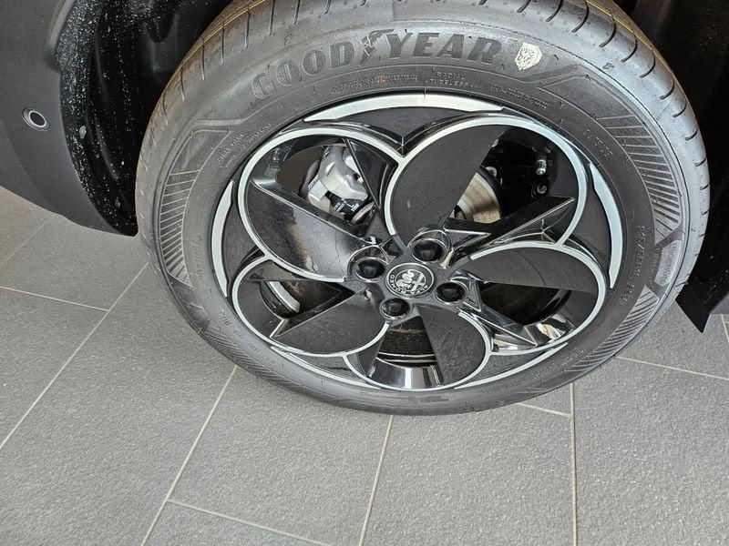 Alfa Romeo Junior 1.2 ibrida 145cv edct6