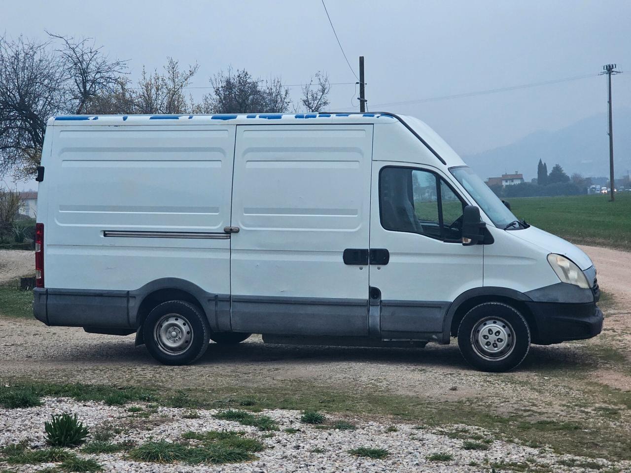 Iveco Daily 3000 BENZ/GPL UNICO PROPRIETARIO ANNO 12/2013