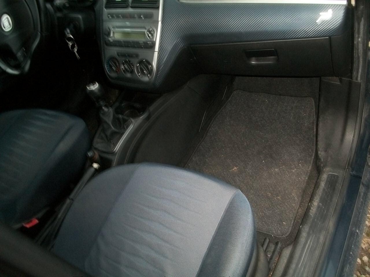 Fiat Grande Punto 1.4 5 porte Active Natural Power NATA A METANO DALLA FIAT,, IL METANO SCADE 30/02/2029 GARANZIA UN ANNO SI NEOPATENTATI REVISIONE SCADE 30/04/2027