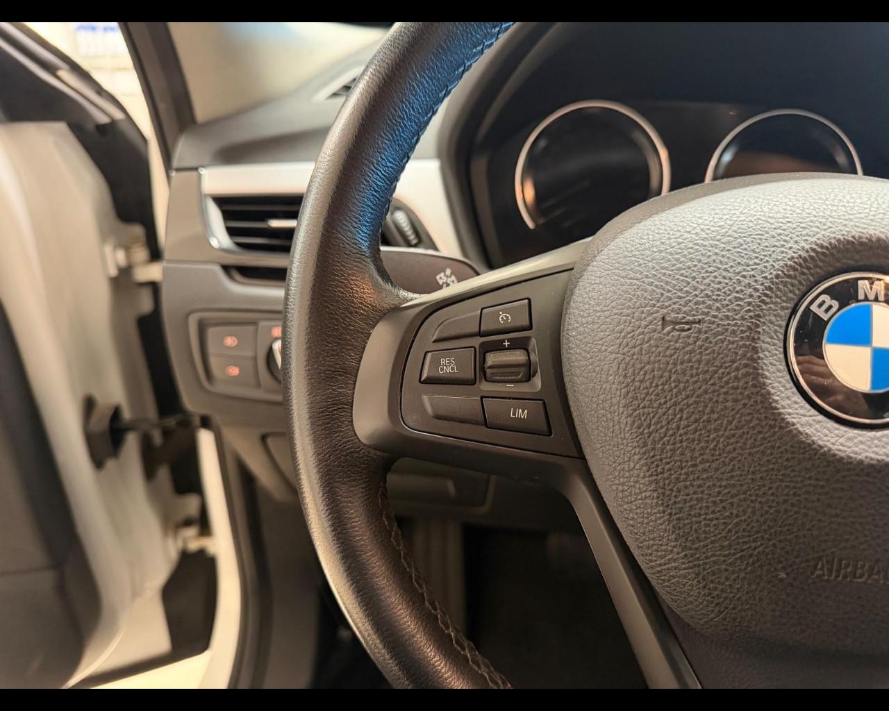 BMW X1 (F48) - X1 sDrive18d Business Advantage