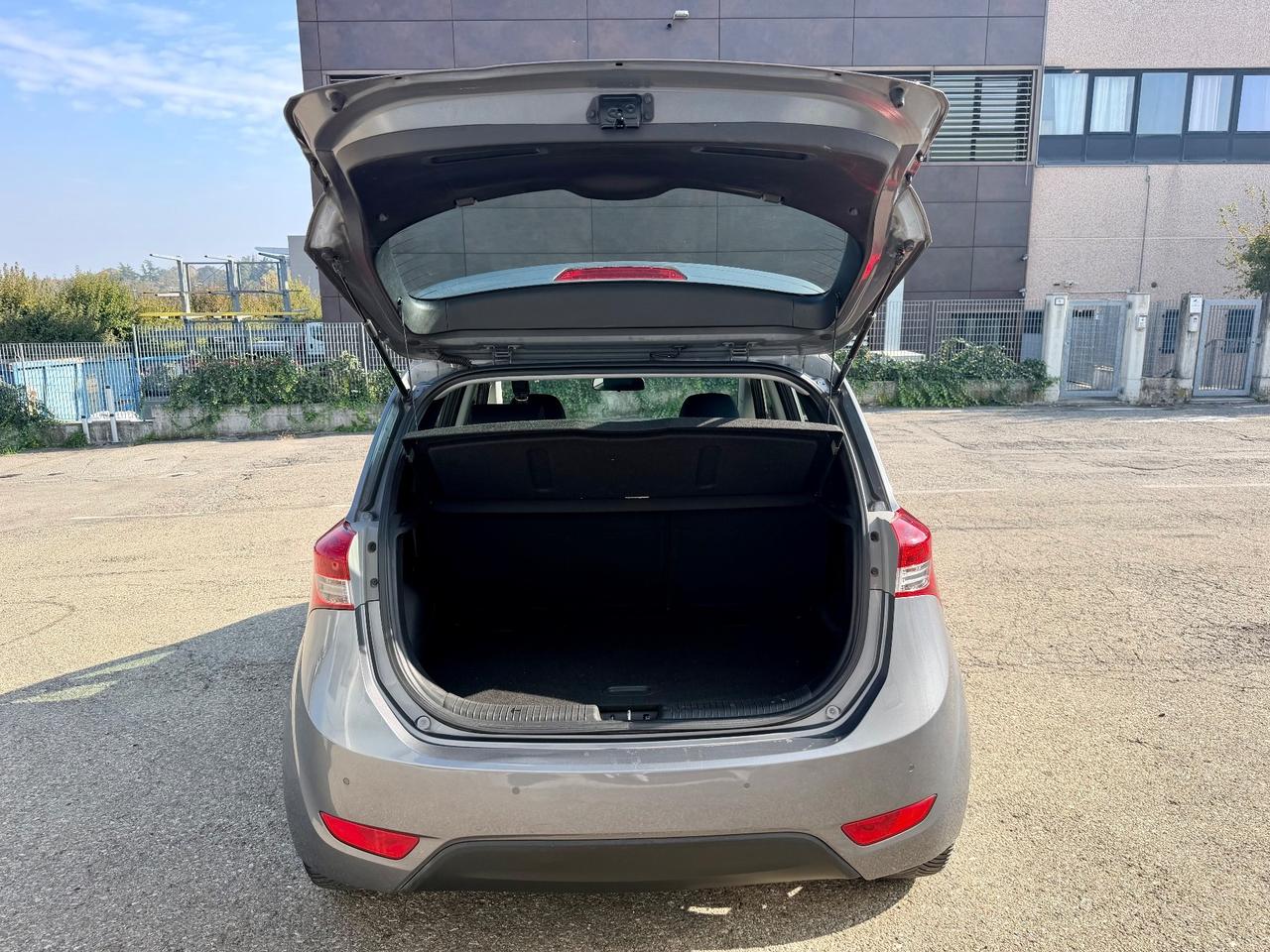 Hyundai iX20 1.4crdi 90cv 2013 91.000km catena sostituita