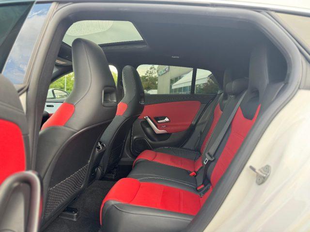 MERCEDES-BENZ CLA 220 d AUT. SHOOTING BRAKE PREMIUM *BICOLOR*TETTO*UNIPR