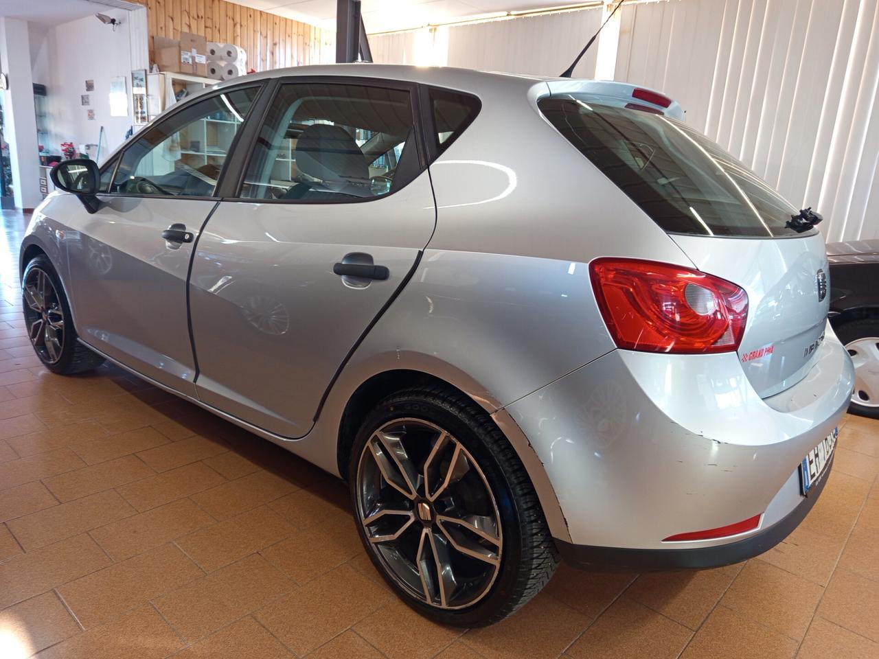 Seat Ibiza 1.2 benzina-gpl, 139 Mila chilometri. Ok neopatentati