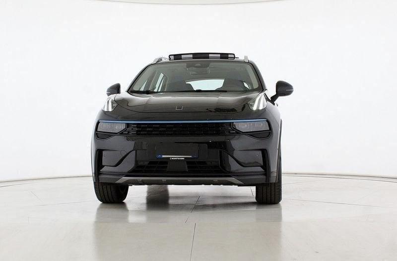 Lynk & Co 01 PHEV