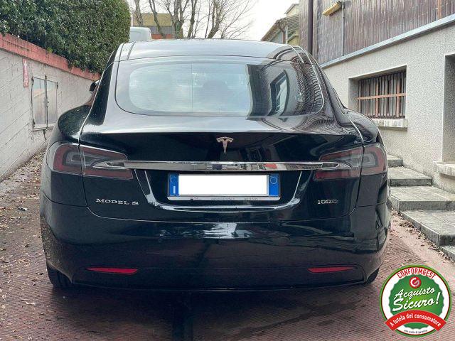 TESLA Model S 100 D