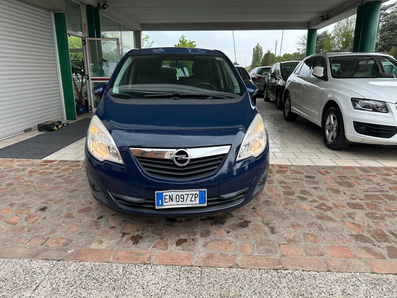 Opel Meriva 1.7 CDTI 110CV (12 RATE)