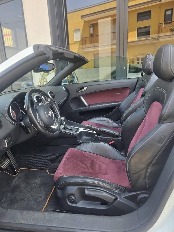 Audi TT RS TTS roadster 2.0 tfsi quattro 272cv s-tronic
