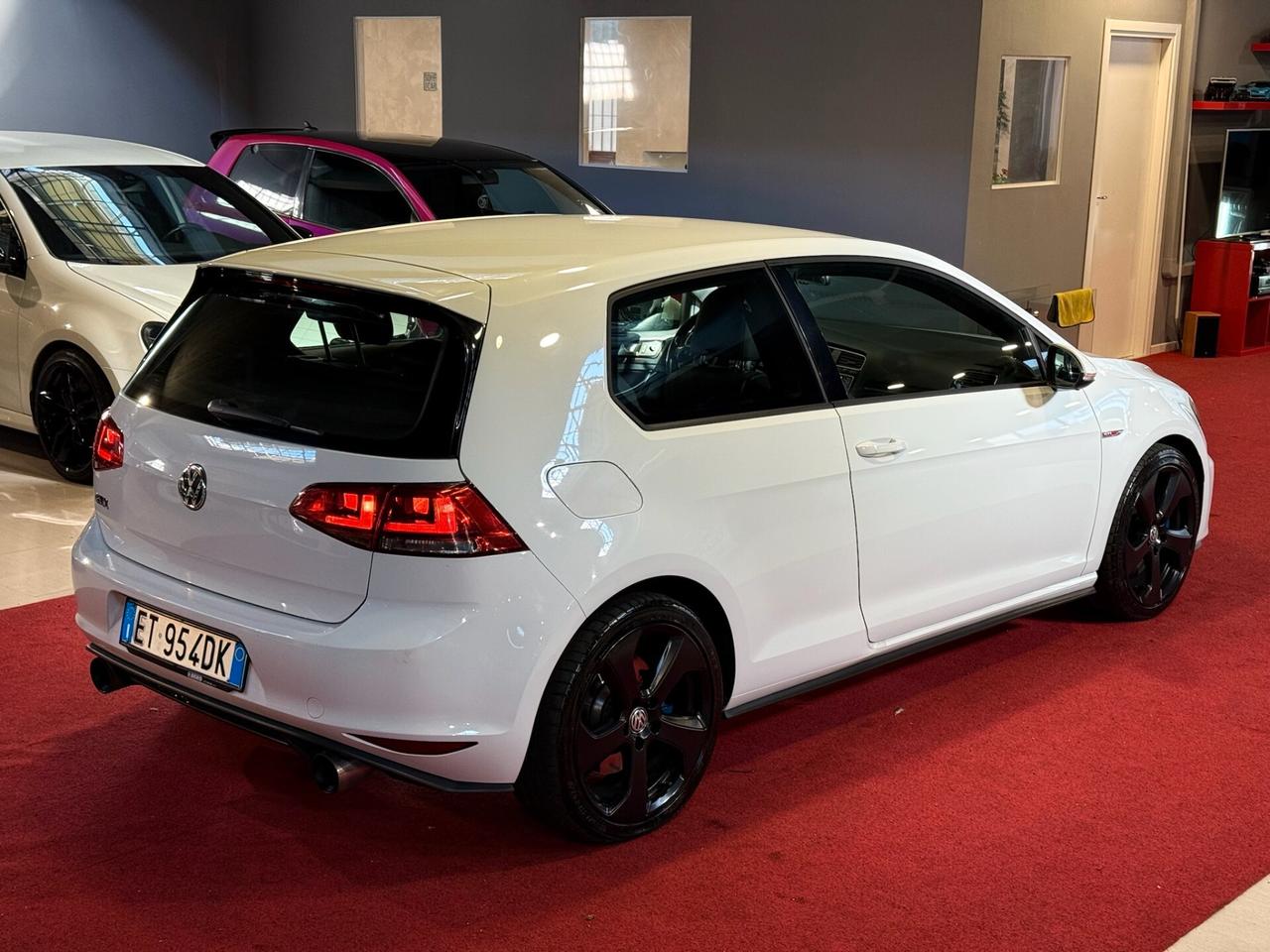 Volkswagen Golf GTI Golf GTI Performance 2.0 TSI 3p. BlueMotion Technology