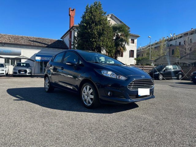 FORD Fiesta 1.4 5 porte Bz.- GPL UNICO PROPRIETARIO