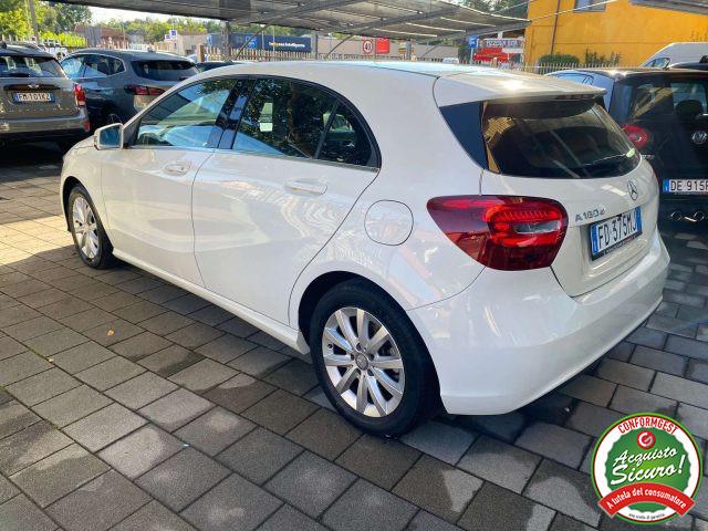 MERCEDES-BENZ A 180 Business 87.000km Navi/Interni Sport/retrocamera