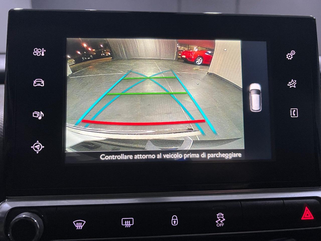 Citroen C4 Cactus BlueHDi 100 Shine
