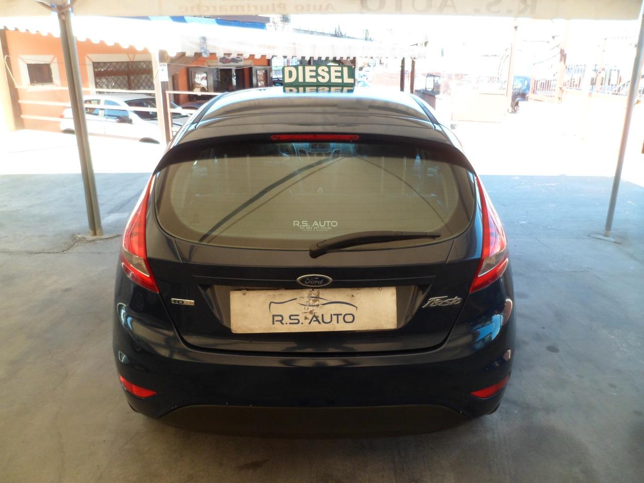 FORD Fiesta 1.4 tdci 68cv neopatentati 5p 10