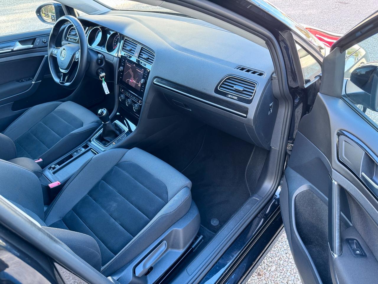 VW Golf 1.4 TGI 5p. Highline BMT