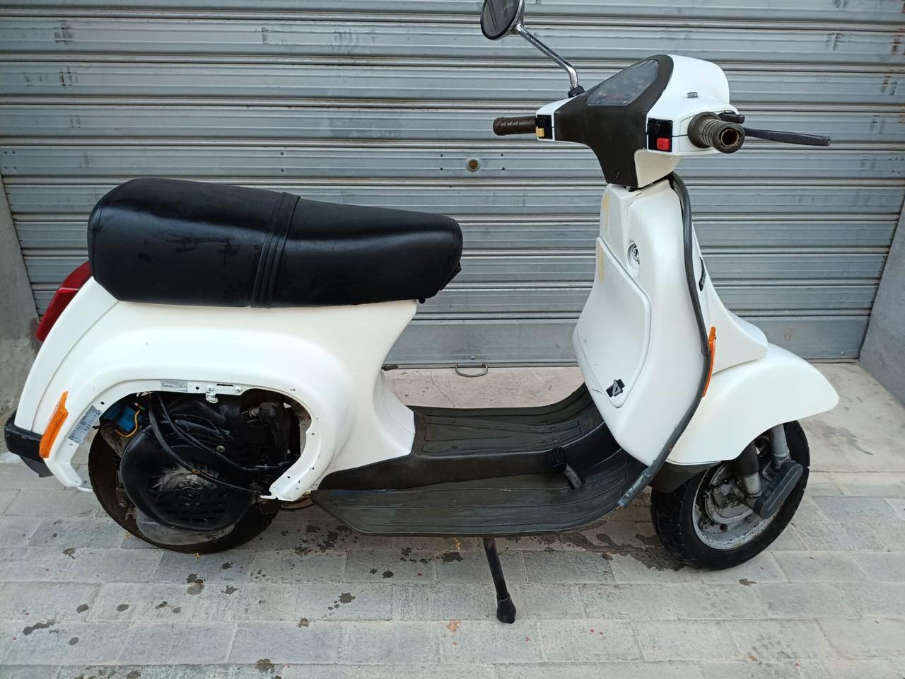 Piaggio Vespa 50 HP V