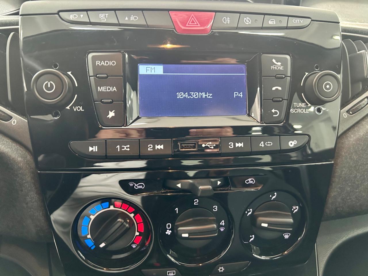 Lancia Ypsilon 1.0 FireFly S&S Hybrid FINANZIABILE