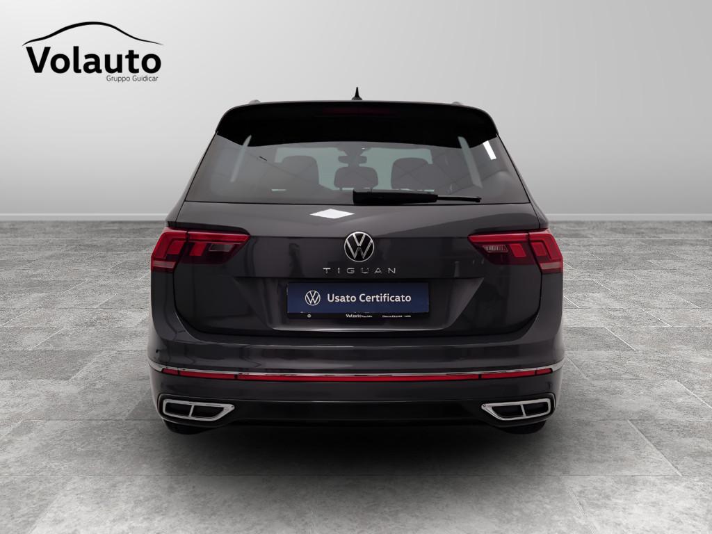 VOLKSWAGEN Tiguan II 2021 - Tiguan 2.0 tdi R-Line 150cv dsg