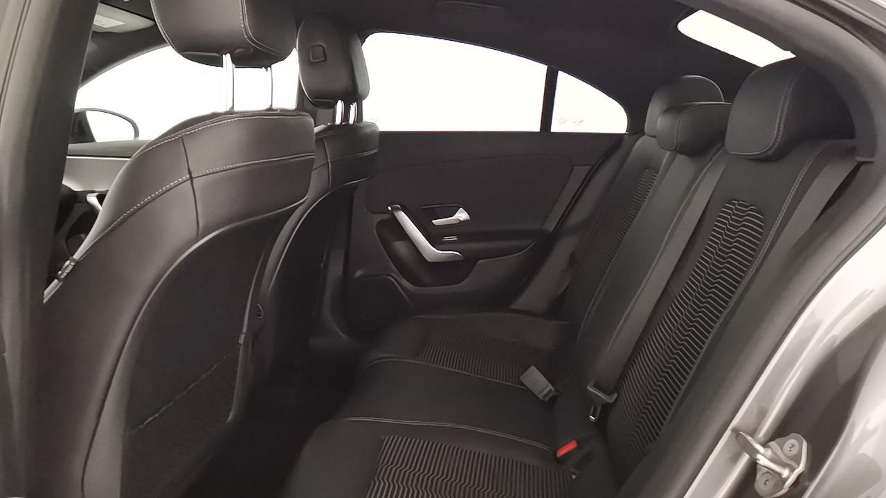 Mercedes-Benz CLA Coupe - C118 - CLA Coupe 180 d Sport auto