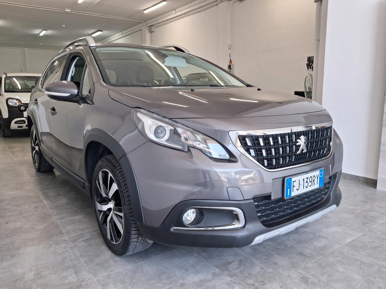 Peugeot 2008 BlueHDi 100 Allure