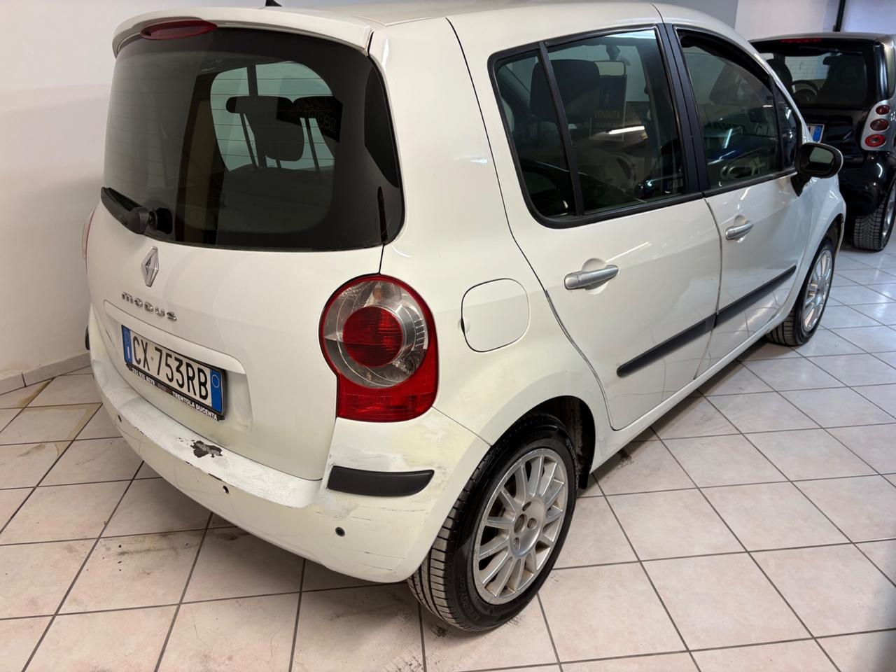 Renault Modus 1.2 16V Luxe Dynamique