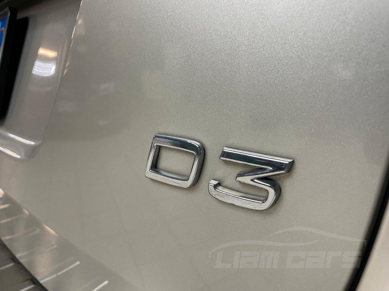 Volvo XC60 2.0 d3 R-design 150cv geartronic my17