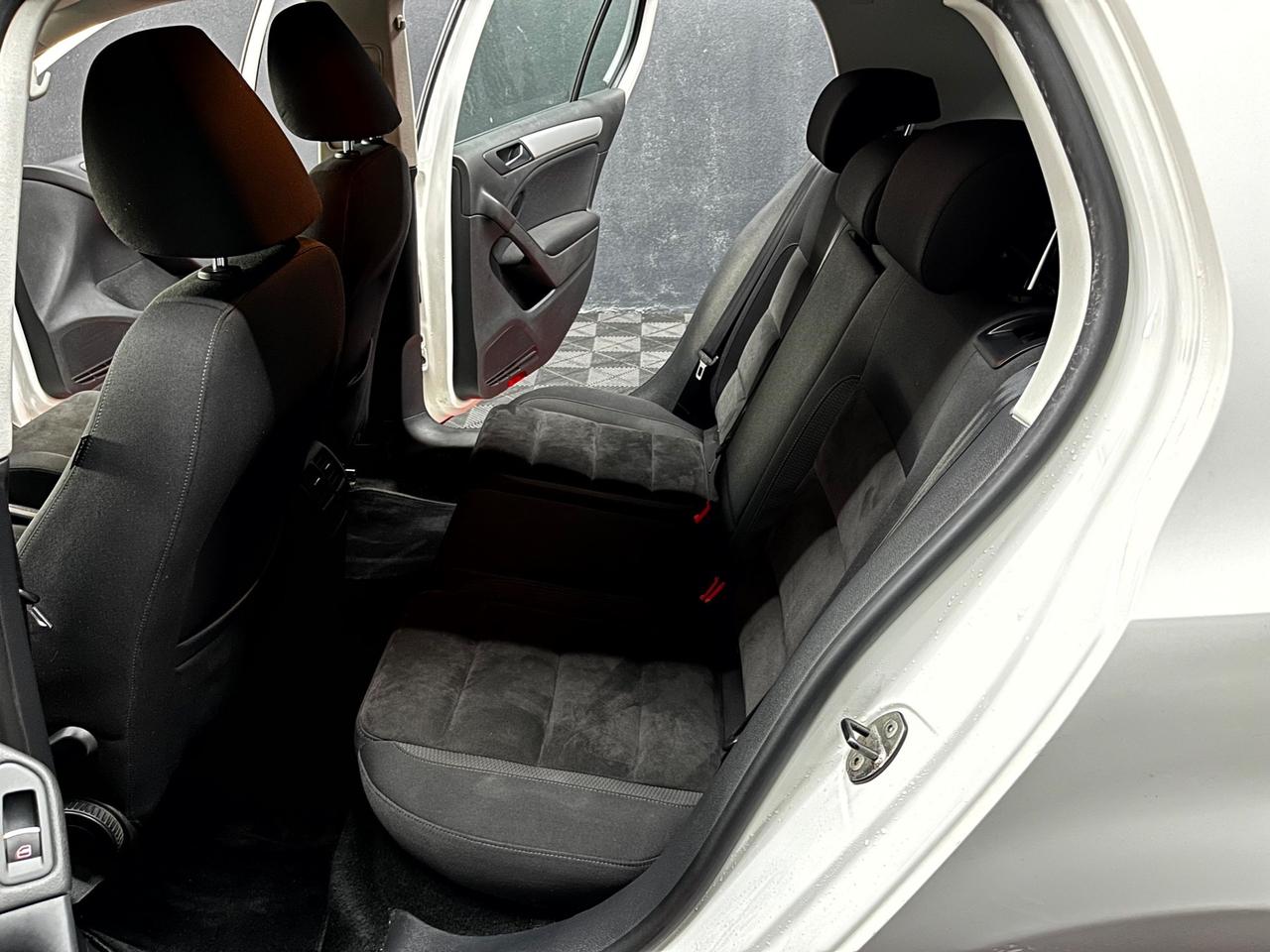 Volkswagen Golf 2.0 TDI Highline - FABIANOAUTO