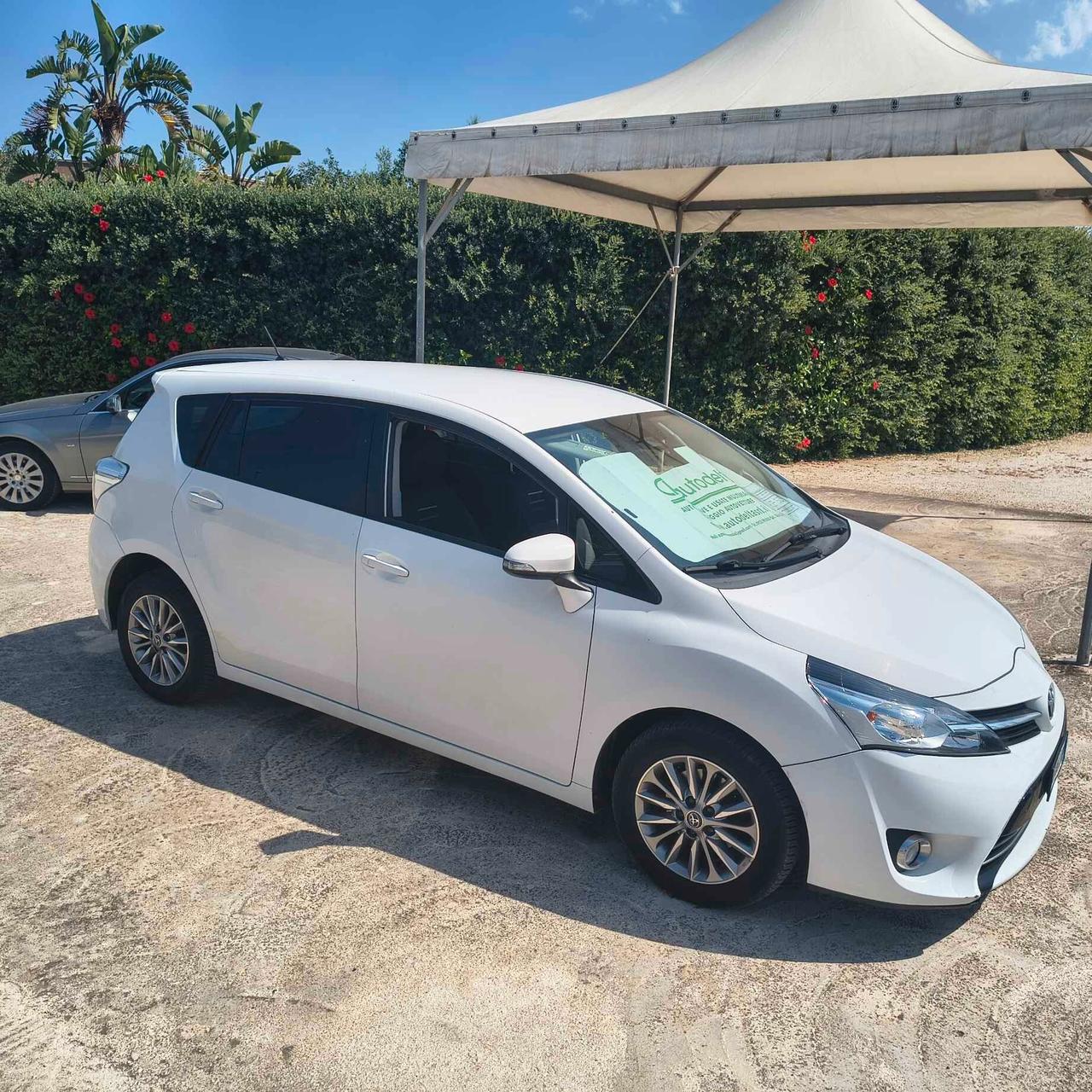 Toyota Verso 1.6 D-4D Active