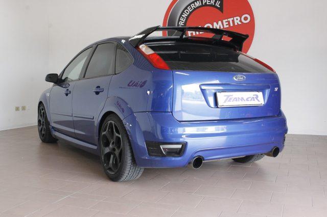 FORD Focus 2.5T (225CV) 20V 5p. ST