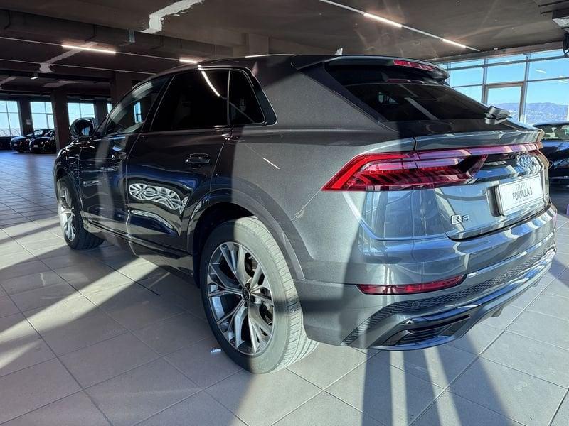 Audi Q8 50 TDI 286cv quattro tiptronic Sport