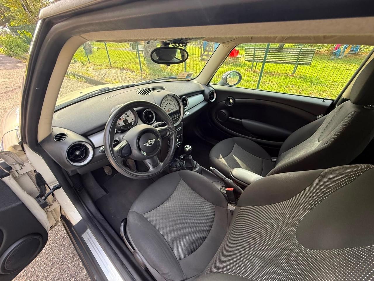 Mini Cooper Coupe 1.6 Benzina- 2014 !!!!
