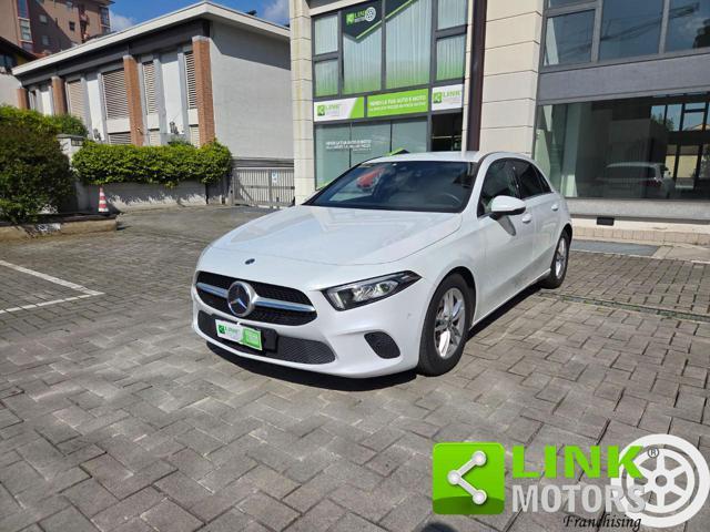 MERCEDES-BENZ A 180 d Automatic Business Extra NEOPATENTATI GARANZIA