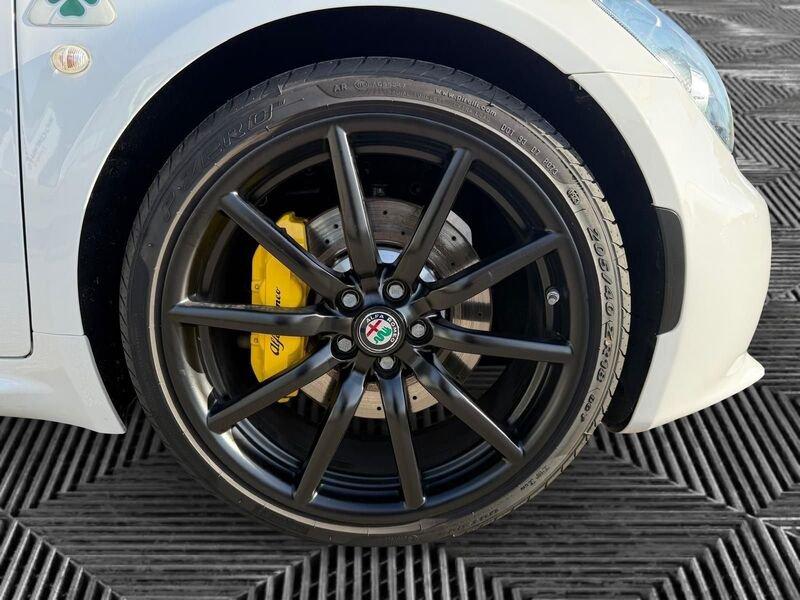 Alfa Romeo 4C 1750 TBi