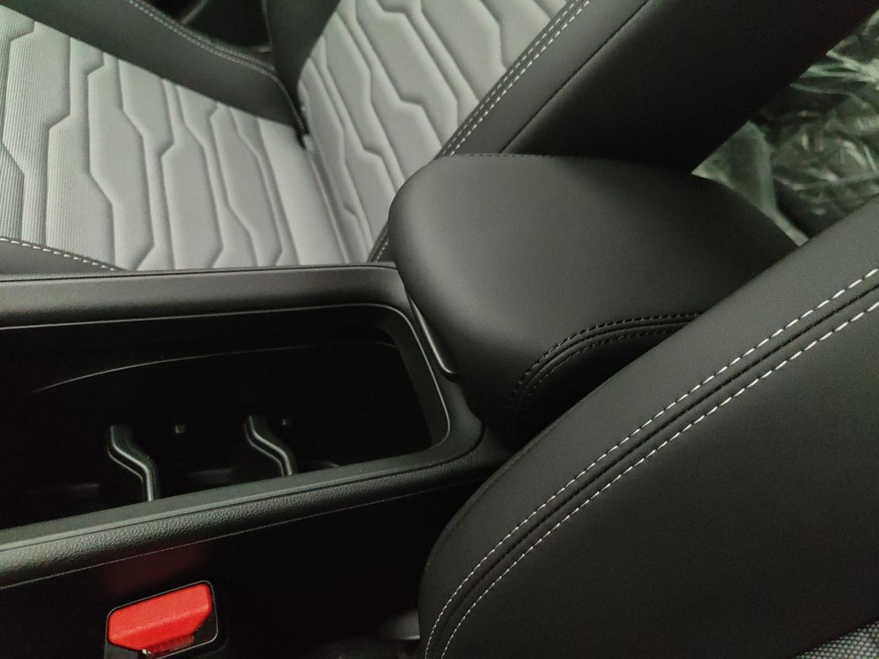 JEEP Avenger 1.2 145CV OVERLAND 4XE EDCT6