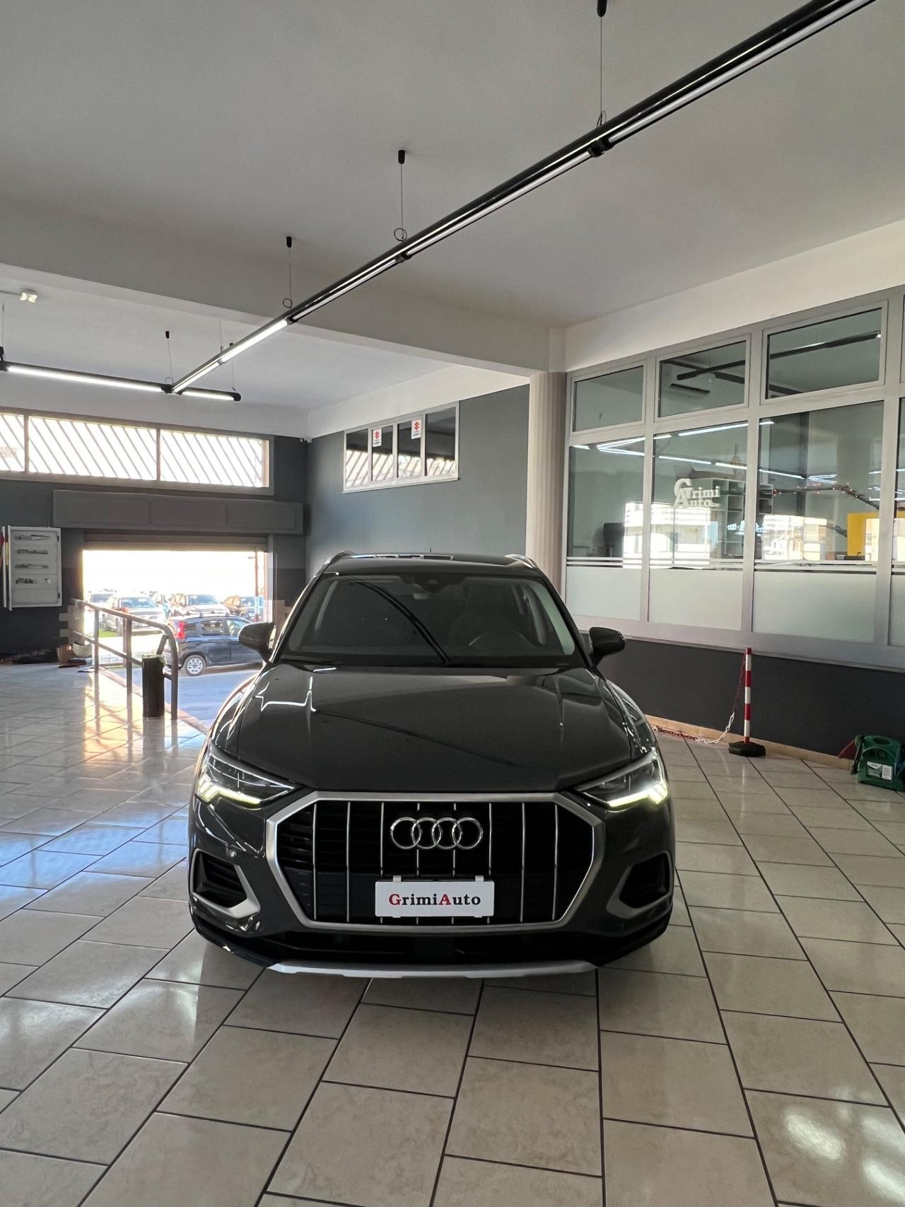 Audi Q3 35 TDI S tronic Business Advanced