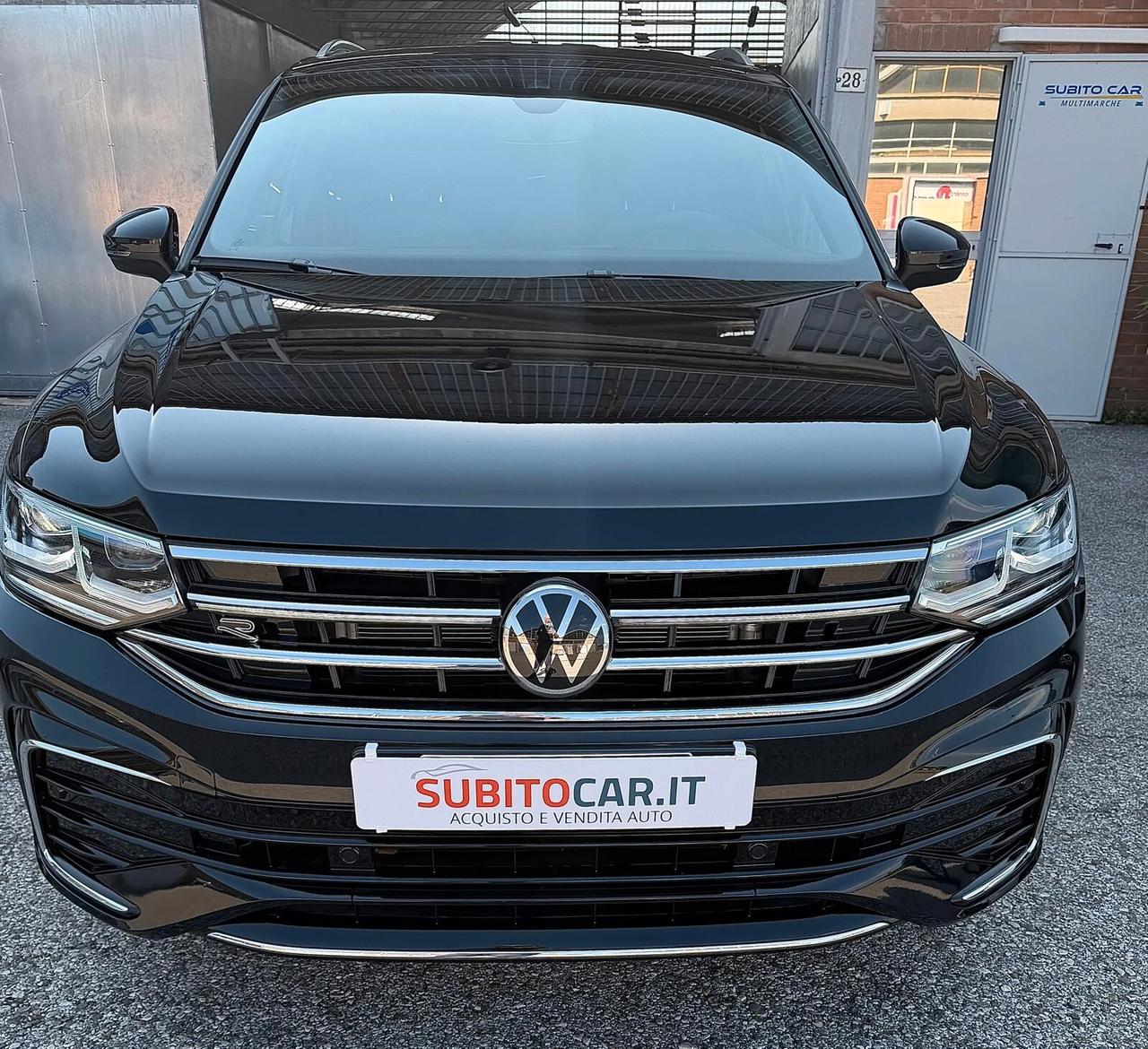 Volkswagen Tiguan Allspace 2.0 TDI SCR DSG R-Line 7 POSTI GRANZIA UFFICIALE FINO 2028