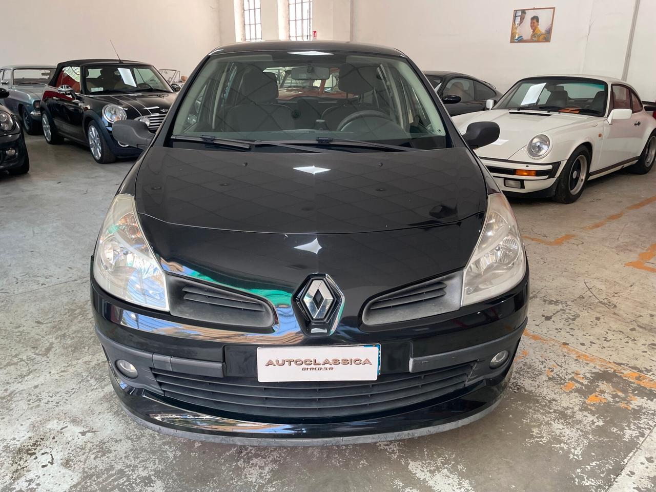 Renault Clio 1.4 16V 5 porte Dynamique