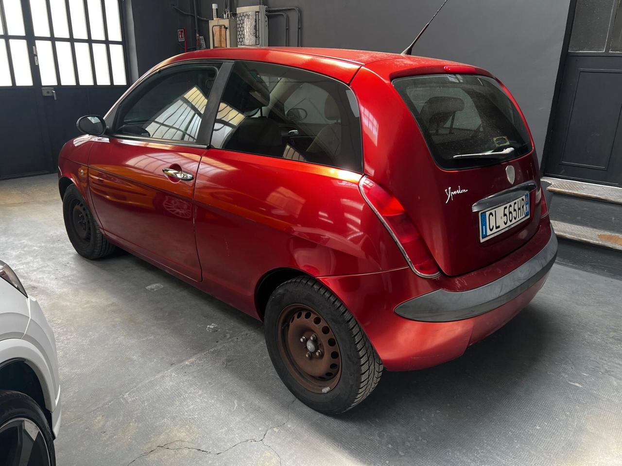 Lancia Ypsilon 1.2 Argento