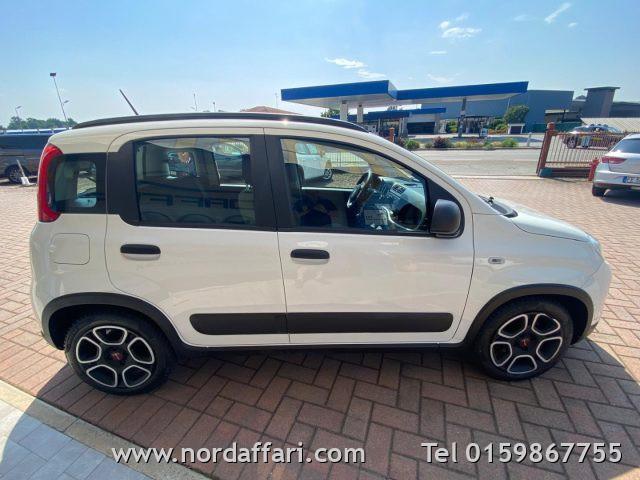 FIAT Panda 1.0 FireFly S&S Hybrid City Life ** NEOPATENTATO**