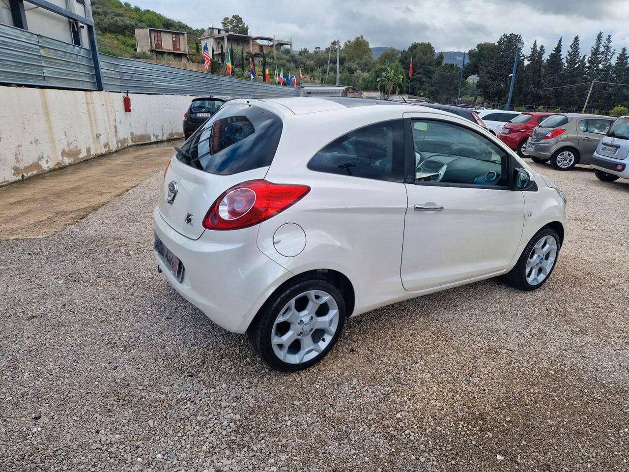 Ford Ka Ka+ 1.2 8V 69CV Titanium