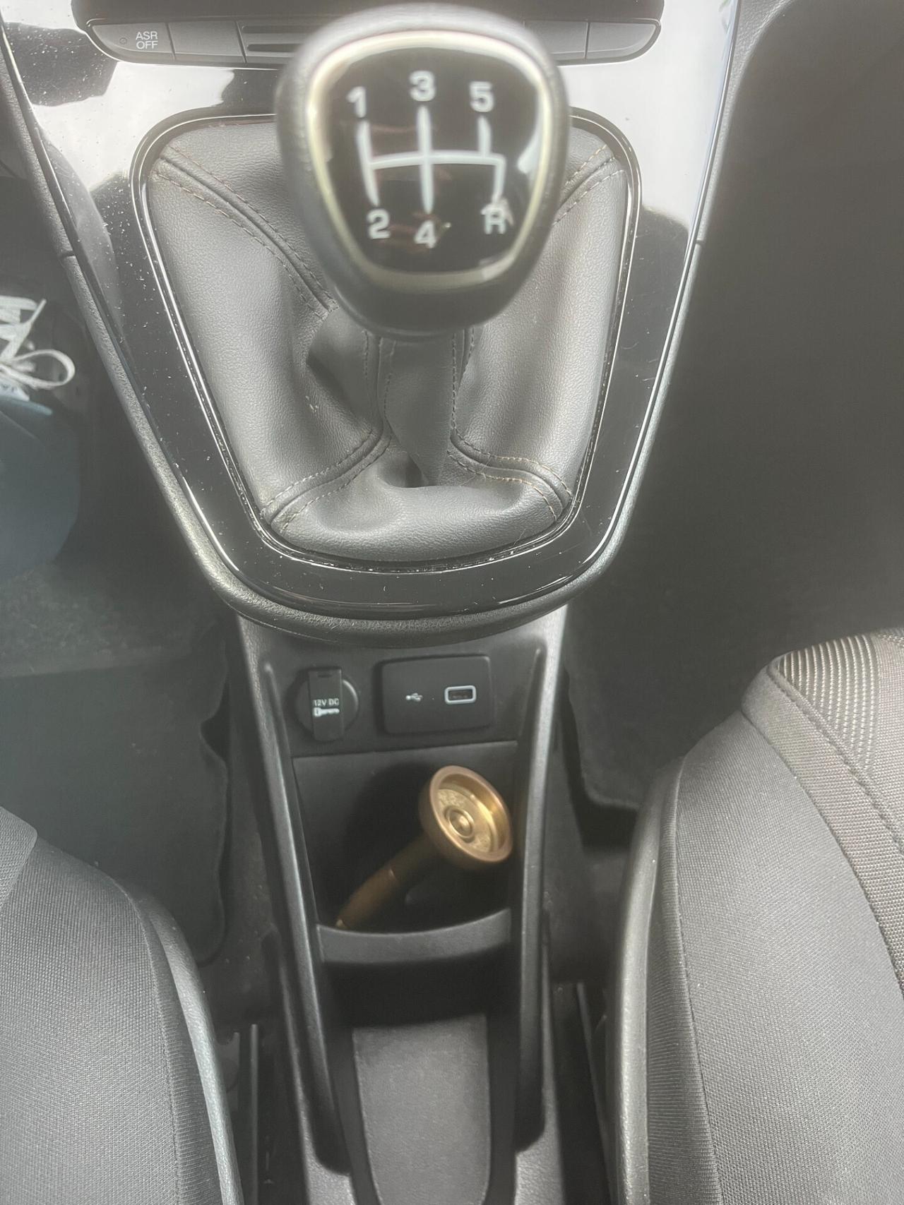 Lancia Ypsilon 1.2 69 CV 5 porte GPL Ecochic Gold