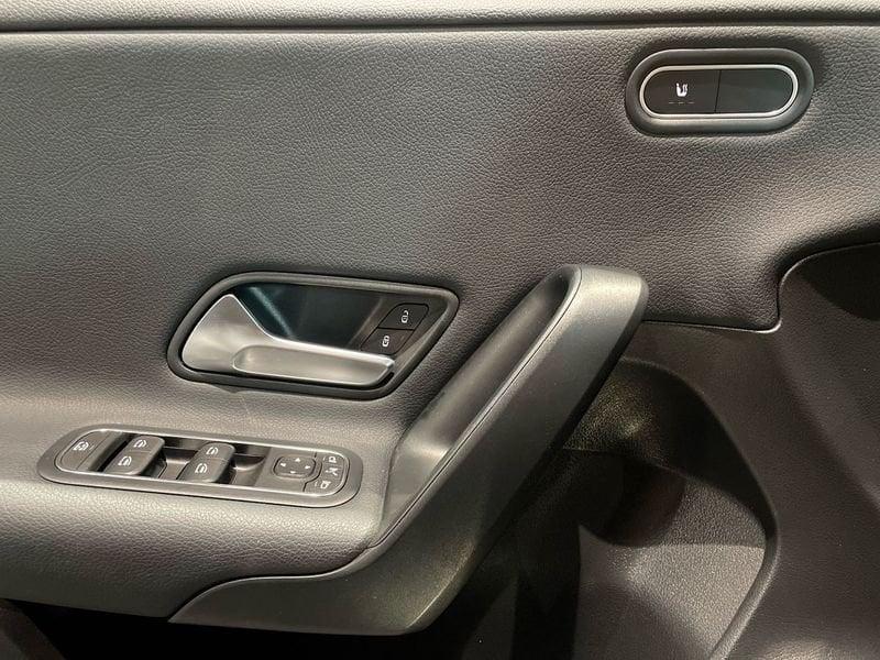 Mercedes-Benz Classe A A 180 d Advanced auto