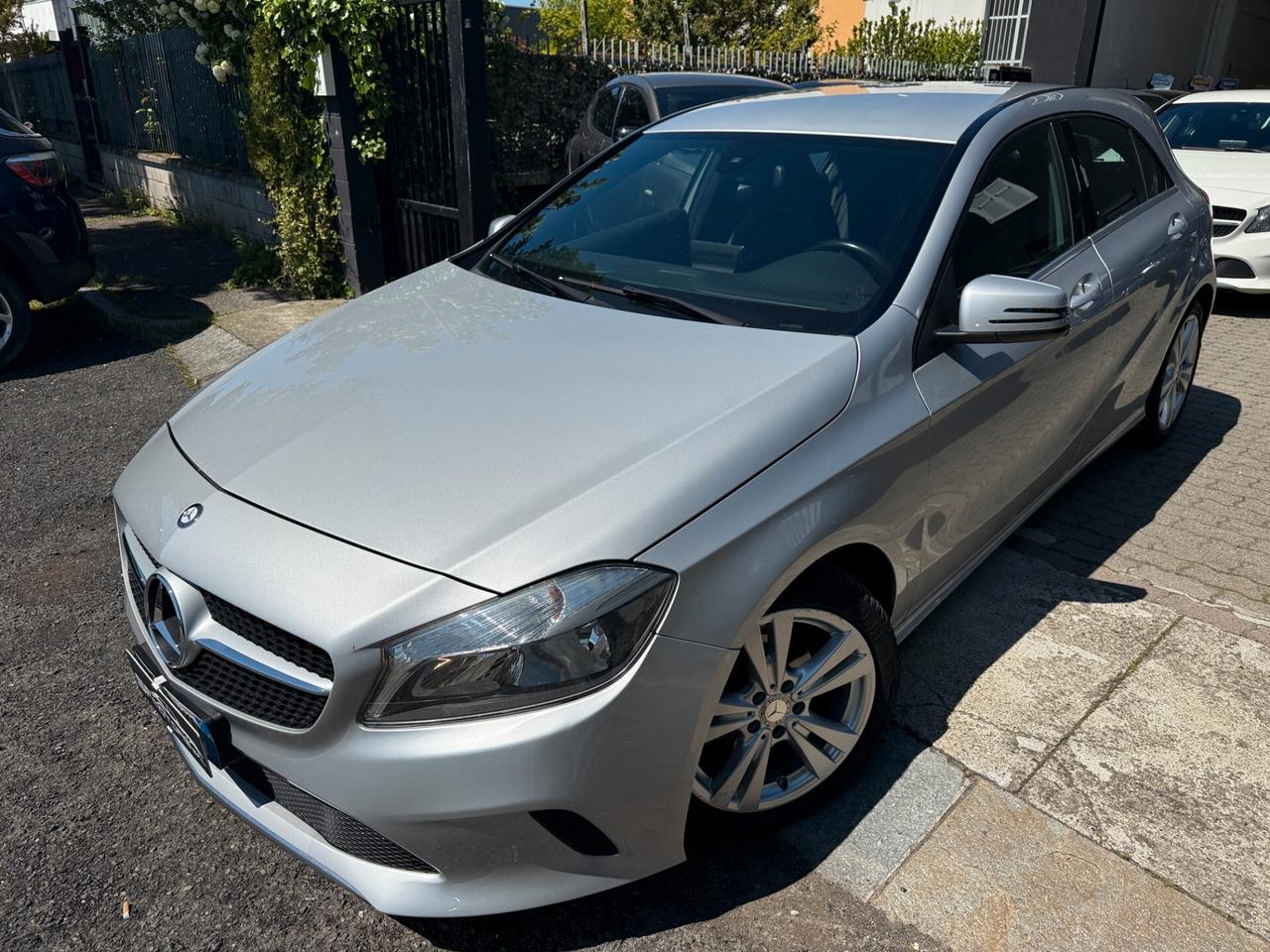 Mercedes-benz A 180 A 180 d Automatic Premium