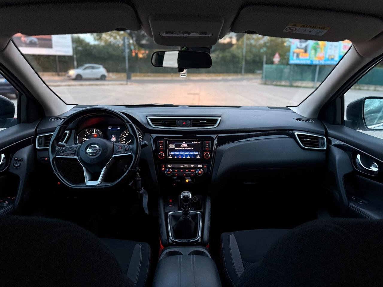 Nissan Qashqai 1.5 dCi 115 CV Tekna Garanzia 12 mesi
