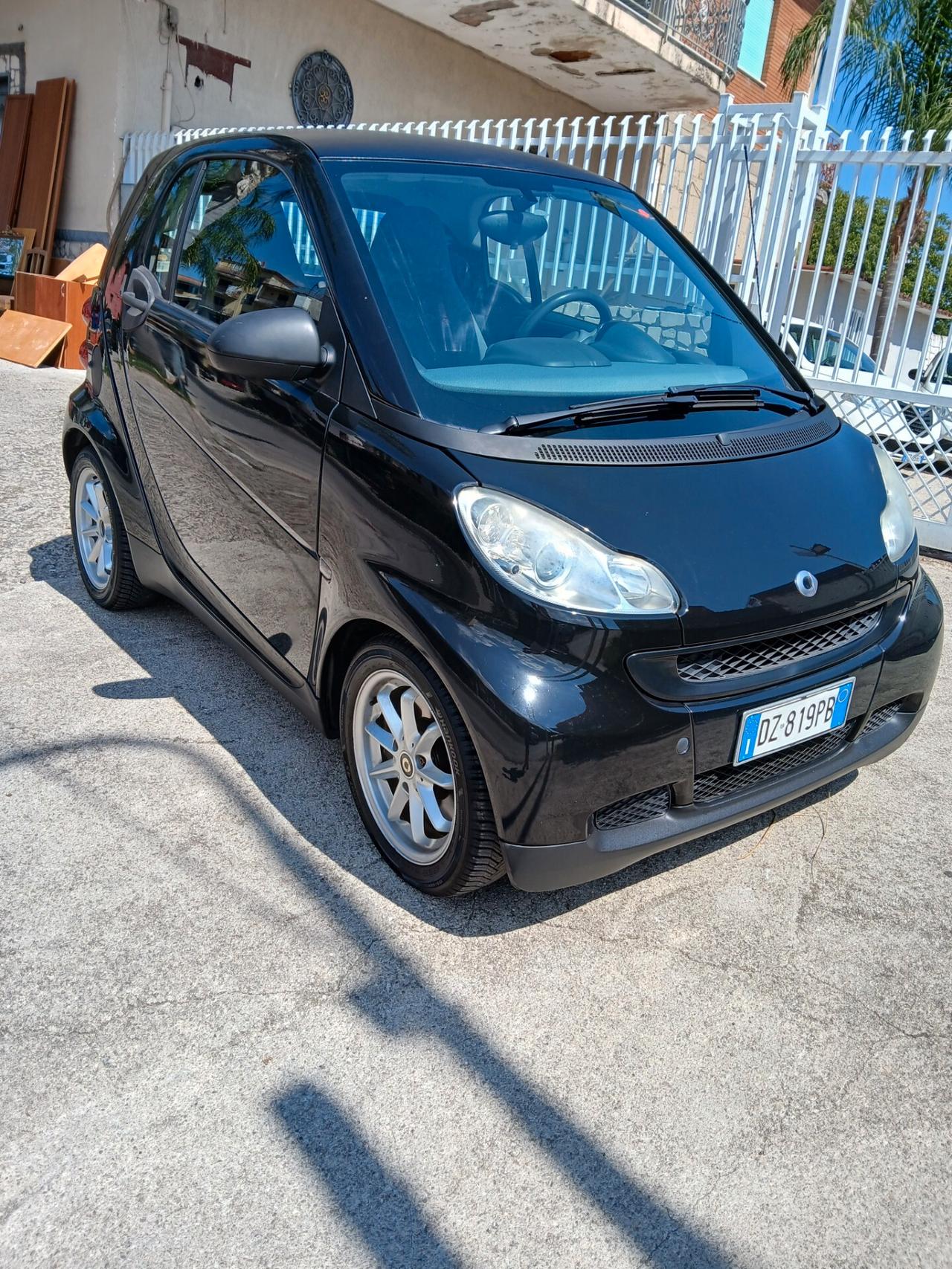 Smart ForTwo 1000 52 kW MHD coupé passion